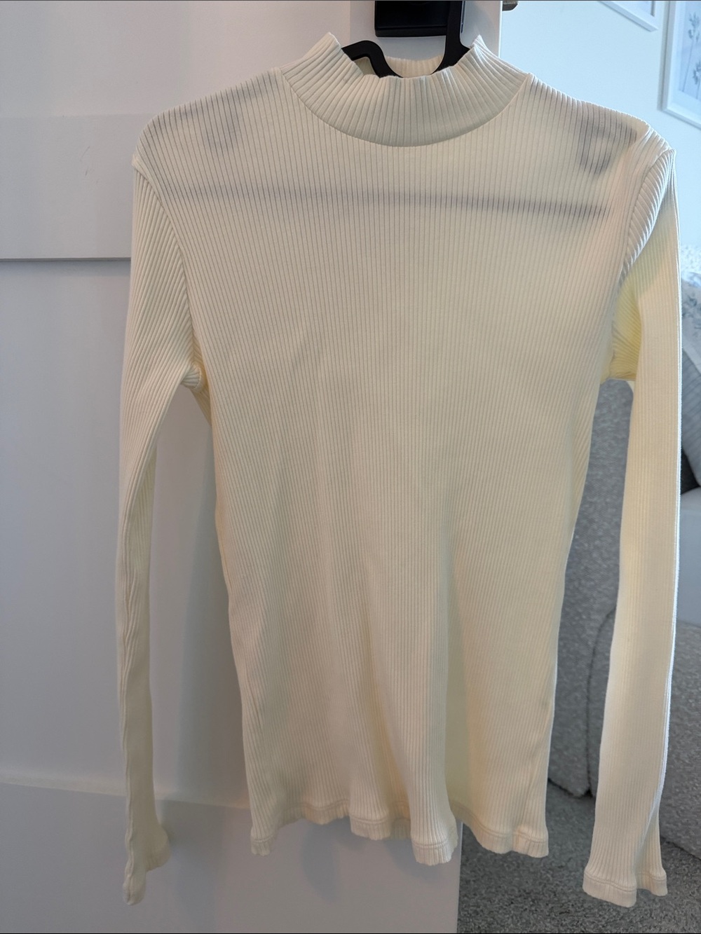 Uniqlo Cream Ribbed Mock Neck Long Sleeve Top
